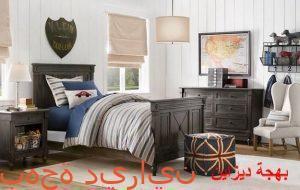 نوم كلاسيكية من الخشب البنى