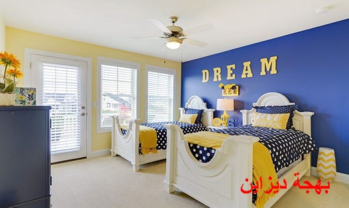 غرفة نوم اطفال باللون الازرق و الاصفر