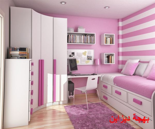 غرفة نوم اطفال باللون بالروز و الابيض مكونة من سرير و دولاب