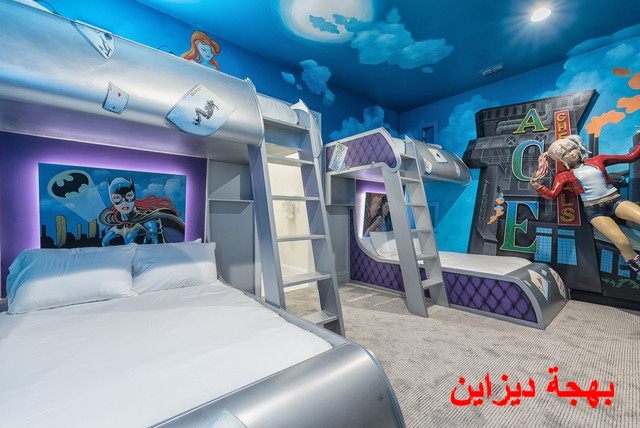 غرفة نوم اطفال ذكور مكونة من سريرين باللون الرمادى و الازرق