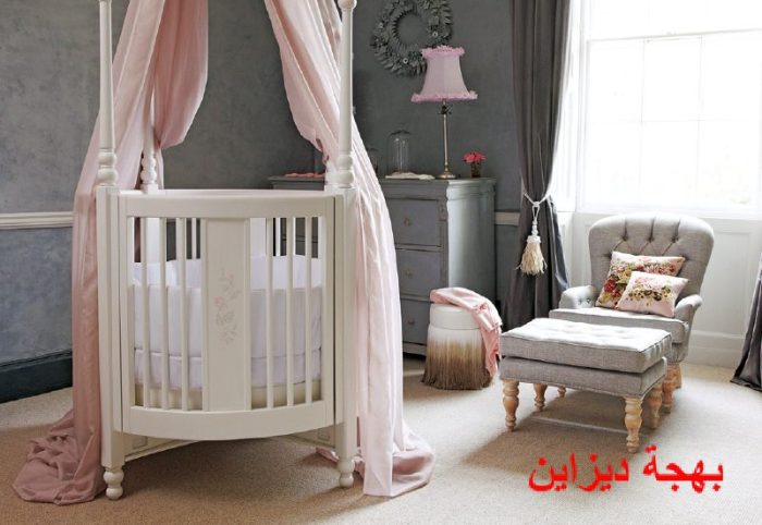 غرفة نوم اطفال رصاصي في كشمير تناسب الاطفال الرضع