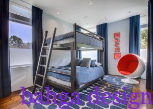 غرفة اطفال رصاصي في ازرق من سريرين بشكل افقي