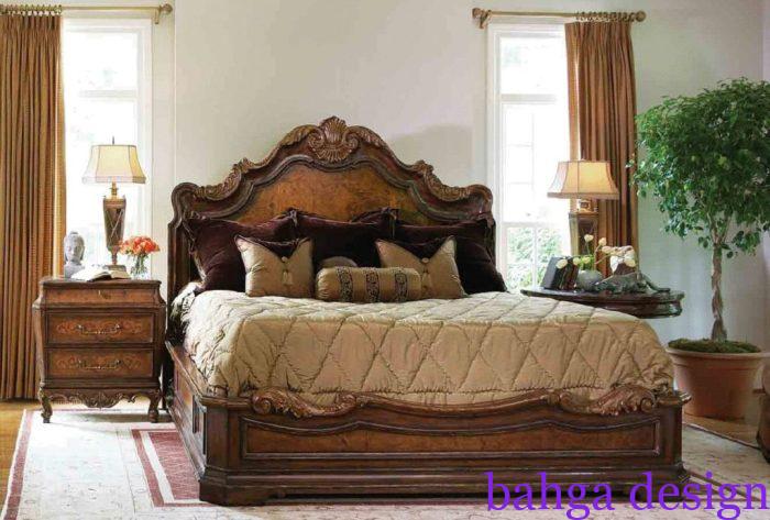 غرفة نوم خشب كلاسيكية باللون البنى