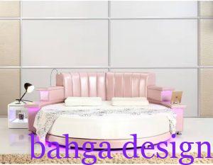 غرفة نوم دائرية باللون الروز بشكل رائع