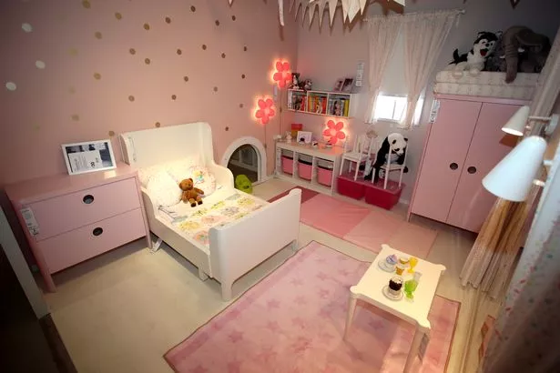 غرفة نوم كاملة للاطفال من ايكيا