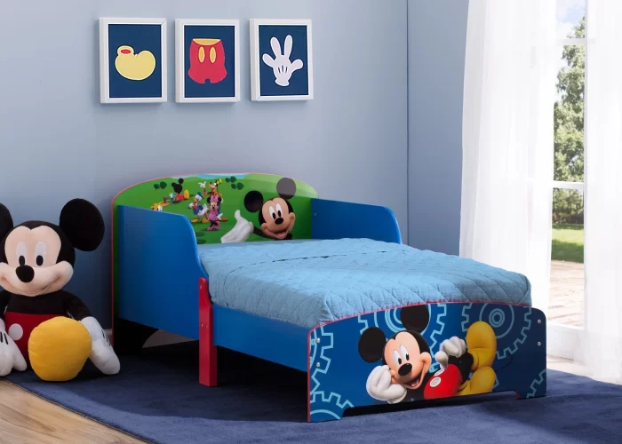 غرفة نوم للاطفال علي شكل ميكى ماوس شيك جدا