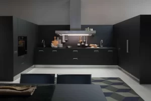 مطبخ اسود الوميتال فخم جداً